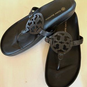 Tory Burch Black Miller Cloud Sz 11